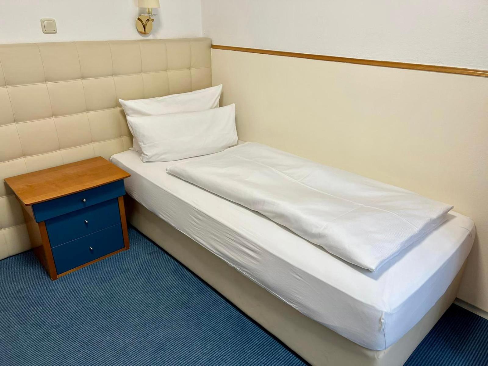 Hotel Am Bayrischen Platz Leipzig Luaran gambar
